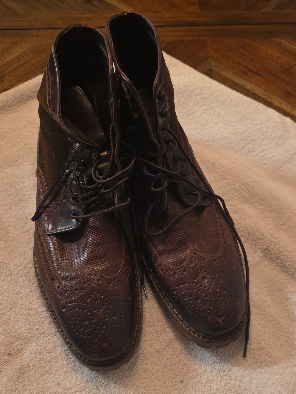 Men's Brown Leather Chukka Wingtip Boots